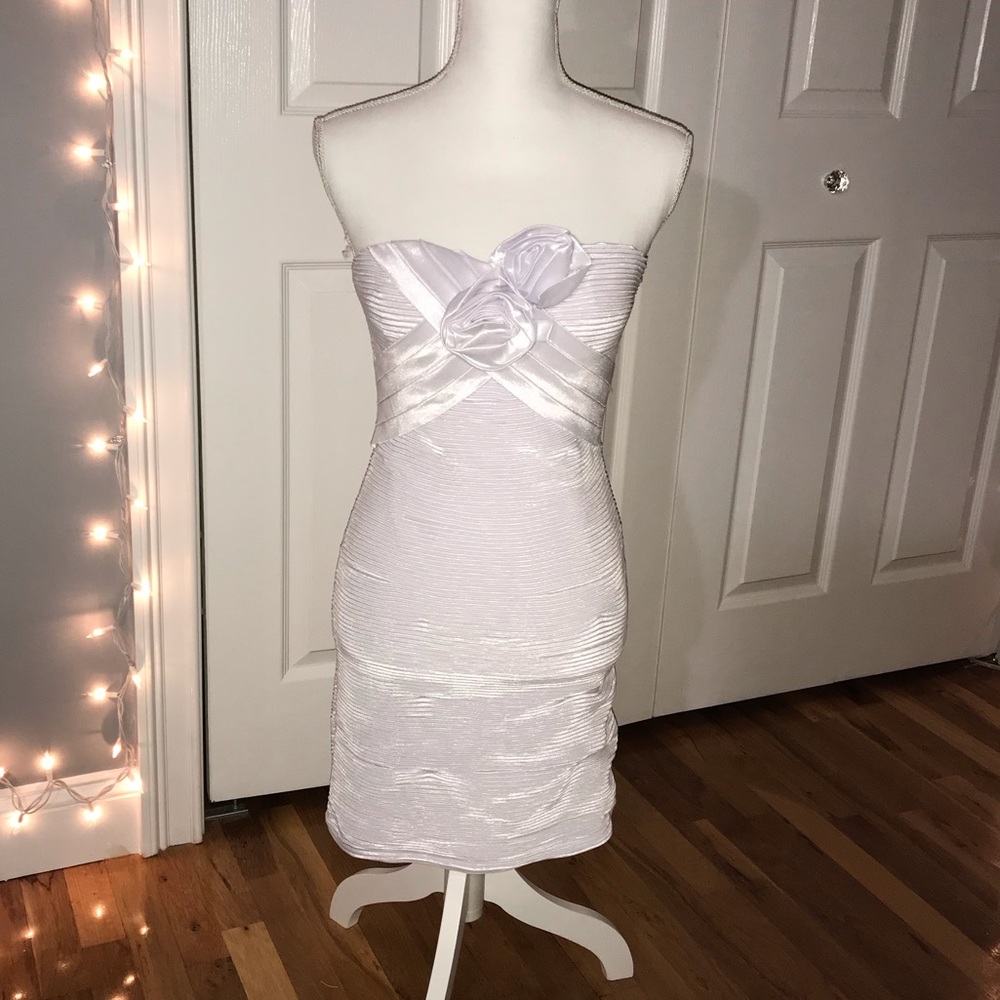 Elegant Lavender Ribbed Bodycon Dress